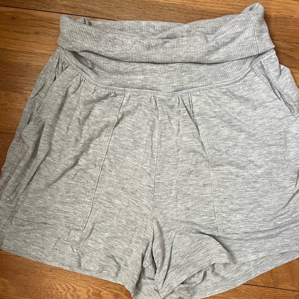 Aerie High Waist Gray Women's Shorts